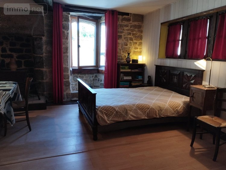 Appartement a vendre Guingamp 22200 Côtes-d'Armor 87 m2 4 pièces 174240 euros