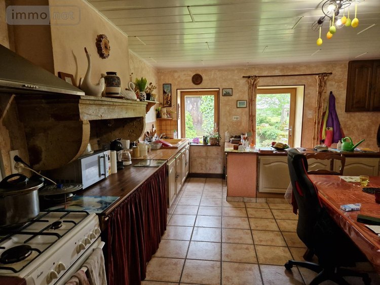 Maison a vendre Changy 71120 Saône-et-Loire 200 m2  236400 euros