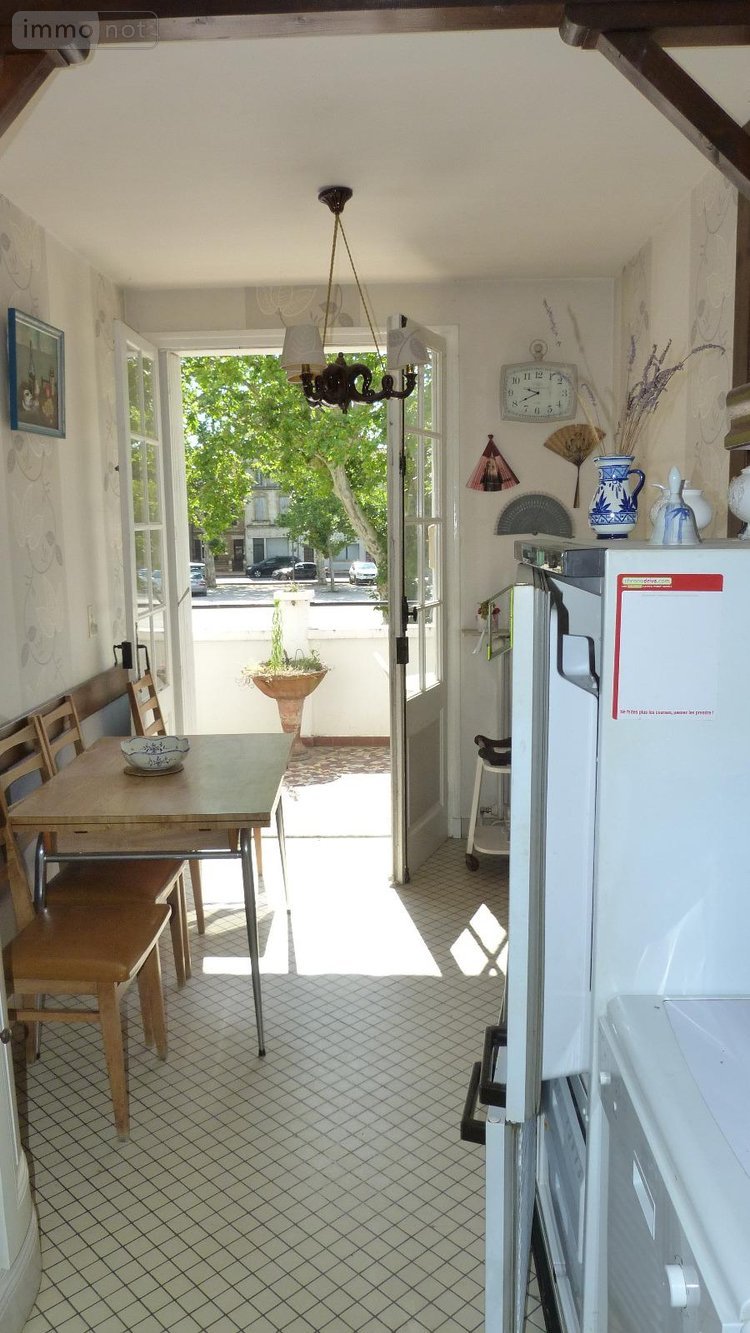 Immeuble a vendre Valence 82400 Tarn-et-Garonne 238 m2  264000 euros