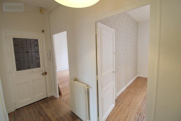 Location appartement Chalon-sur-Saône 71100 Saône-et-Loire 65 m2 3 pièces 750 euros
