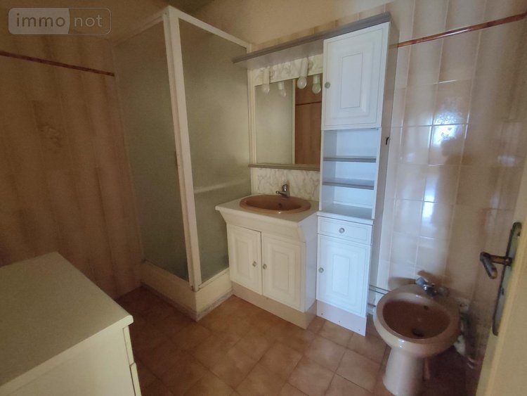 Appartement a vendre Caudebec-lès-Elbeuf 76320 Seine-Maritime 79 m2 4 pièces 89000 euros