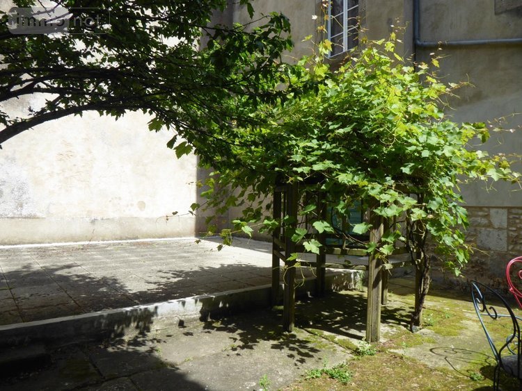 Appartement a vendre Dinan 22100 Côtes-d'Armor 74 m2 3 pièces 255348 euros