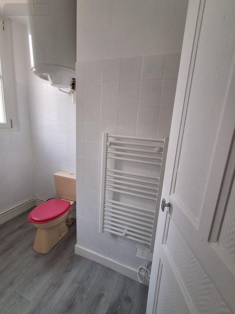 Location appartement Rennes 35000 Ille-et-Vilaine 14 m2 1 pièce 390 euros