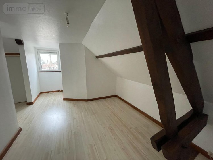 Immeuble a vendre Brienne-le-Château 10500 Aube 186 m2  172000 euros