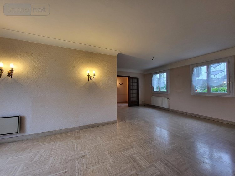 Maison a vendre Plougonven 29640 Finistère 143 m2 6 pièces 249600 euros