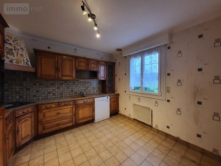 Maison a vendre Plougonven 29640 Finistère 143 m2 6 pièces 249600 euros