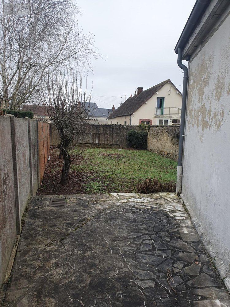 Maison a vendre La-Ferté-Bernard 72400 Sarthe 158 m2 6 pièces 116600 euros