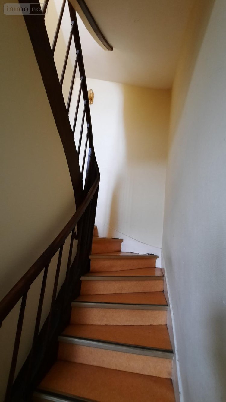 Immeuble a vendre Châteauroux 36000 Indre 90 m2  213000 euros