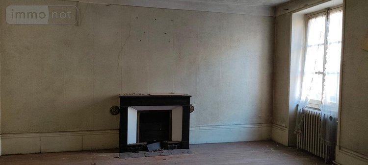 Maison a vendre La Clayette 71800 Saône-et-Loire 290 m2  107000 euros