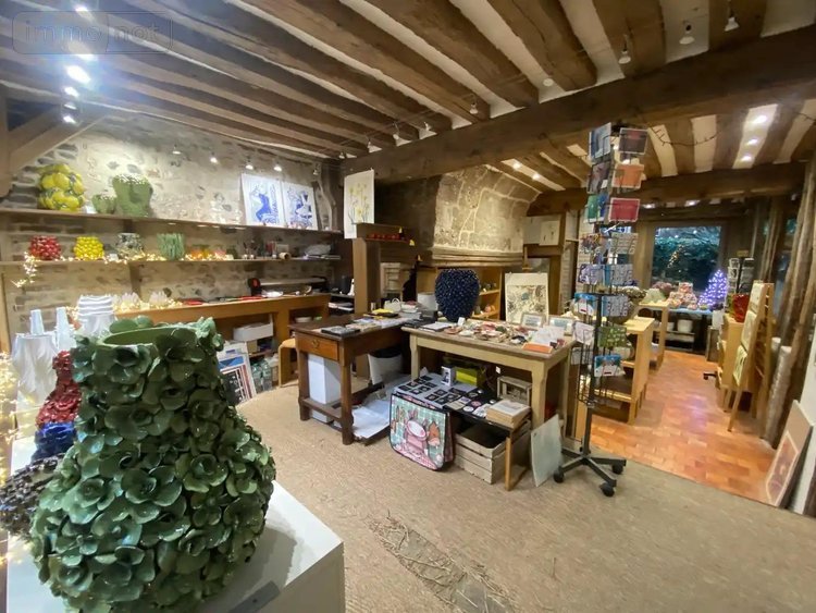 Location fonds et murs commerciaux Honfleur 14600 Calvados  1800 euros