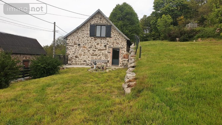 propriete a vendre Champs-sur-Tarentaine-Marchal 15270 Cantal 83 m2 3 pièces 167200 euros