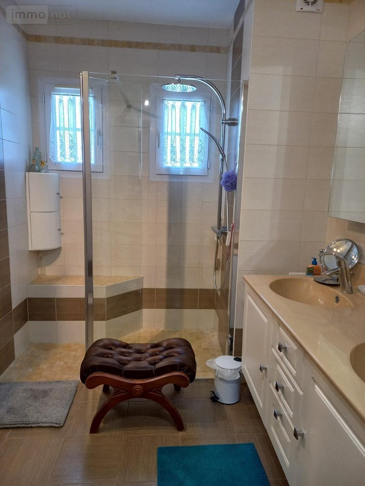 propriete a vendre Venansault 85190 Vendée 186 m2 8 pièces 499900 euros