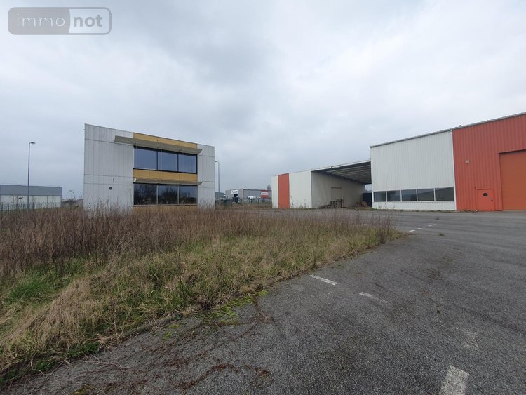 Fonds et murs commerciaux a vendre Cherré-Au 72400 Sarthe  682500 euros