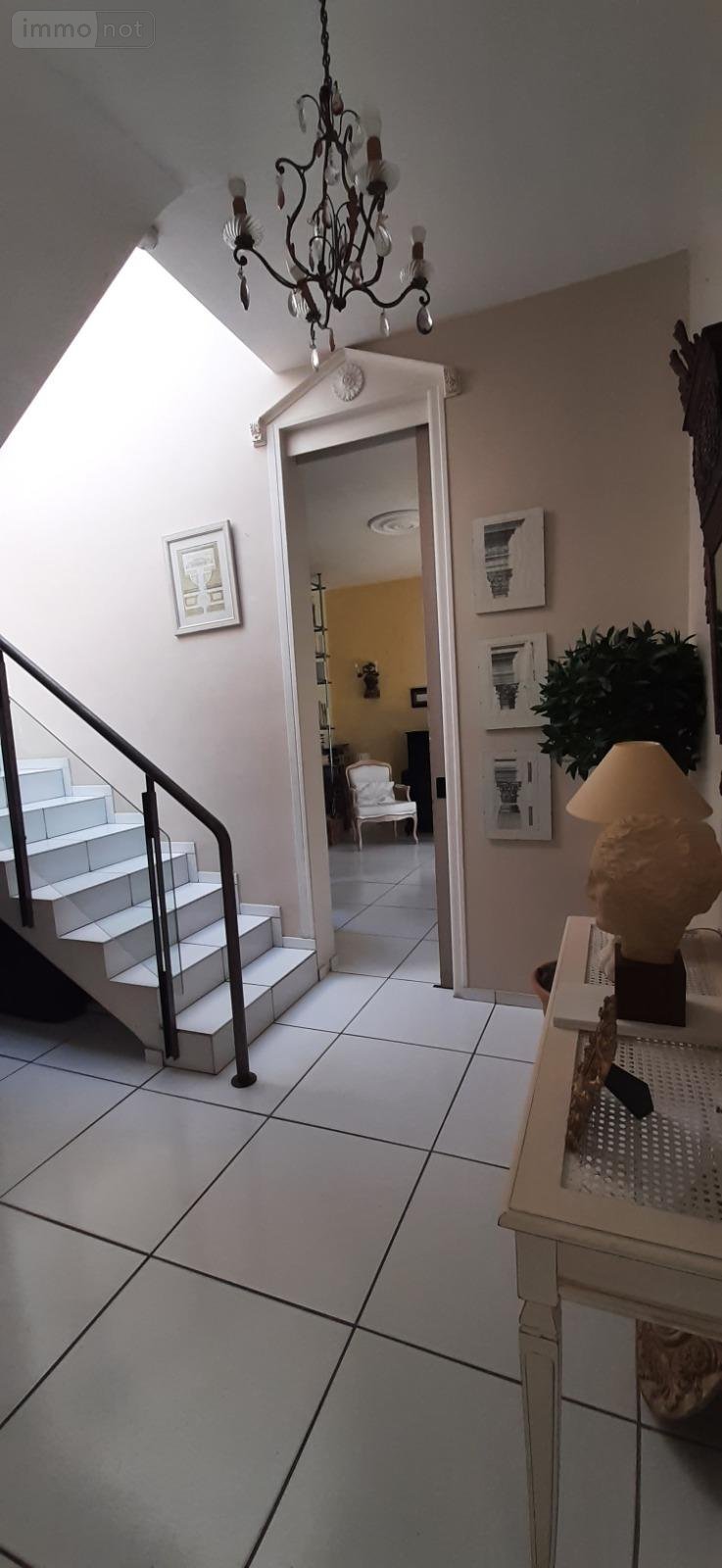 Maison a vendre Scaër 29390 Finistère 252 m2 11 pièces 331700 euros