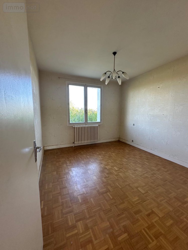 Maison a vendre La Souterraine 23300 Creuse 165 m2 7 pièces 168000 euros