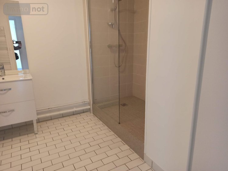 Location appartement Reims 51100 Marne 71 m2 3 pièces 1045 euros