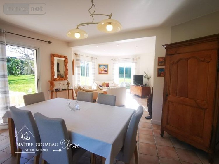 propriete a vendre Saint-Berthevin 53940 Mayenne 144 m2 6 pièces 425990 euros