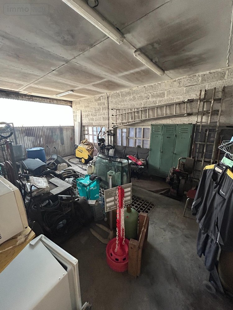 Garage et parking a vendre Achicourt 62217 Pas-de-Calais 515 m2  410800 euros