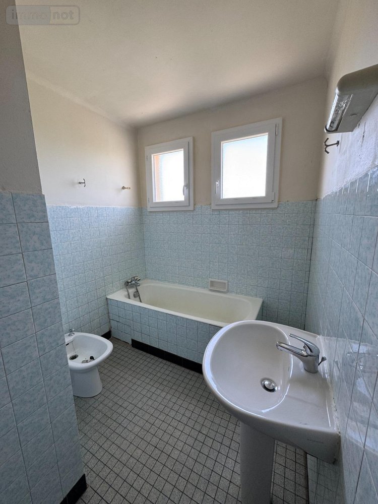 Maison a vendre Saint-Nic 29550 Finistère 137 m2 8 pièces 197500 euros