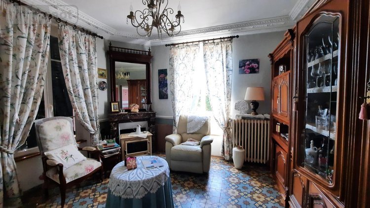 Maison a vendre Guilly 36150 Indre 175 m2 7 pièces 150500 euros