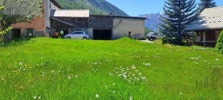 Terrain a batir a vendre Château-Ville-Vieille 05350 Hautes-Alpes 526 m2  70000 euros