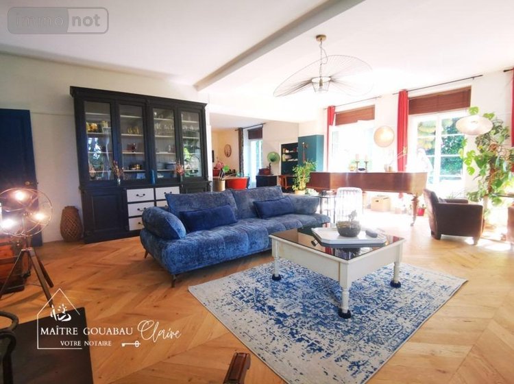 propriete a vendre Cossé-le-Vivien 53230 Mayenne 339 m2 7 pièces 561060 euros