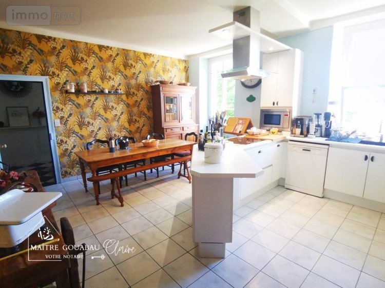 propriete a vendre Cossé-le-Vivien 53230 Mayenne 339 m2 7 pièces 561060 euros