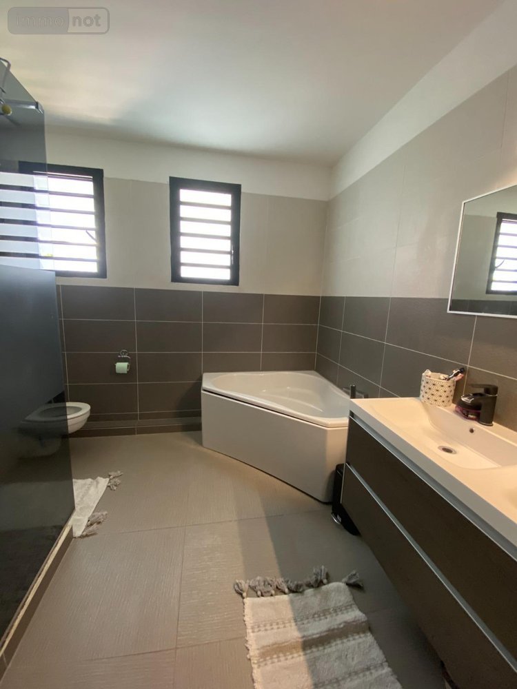 Maison a vendre Saint-Paul 97460 Réunion 280 m2 9 pièces 1350000 euros