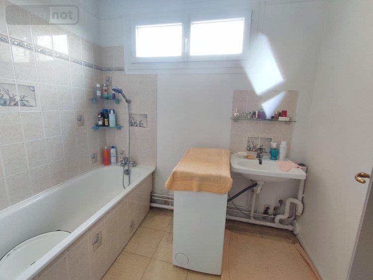 Appartement a vendre Saint-Étienne-du-Rouvray 76800 Seine-Maritime 84 m2 4 pièces 105000 euros