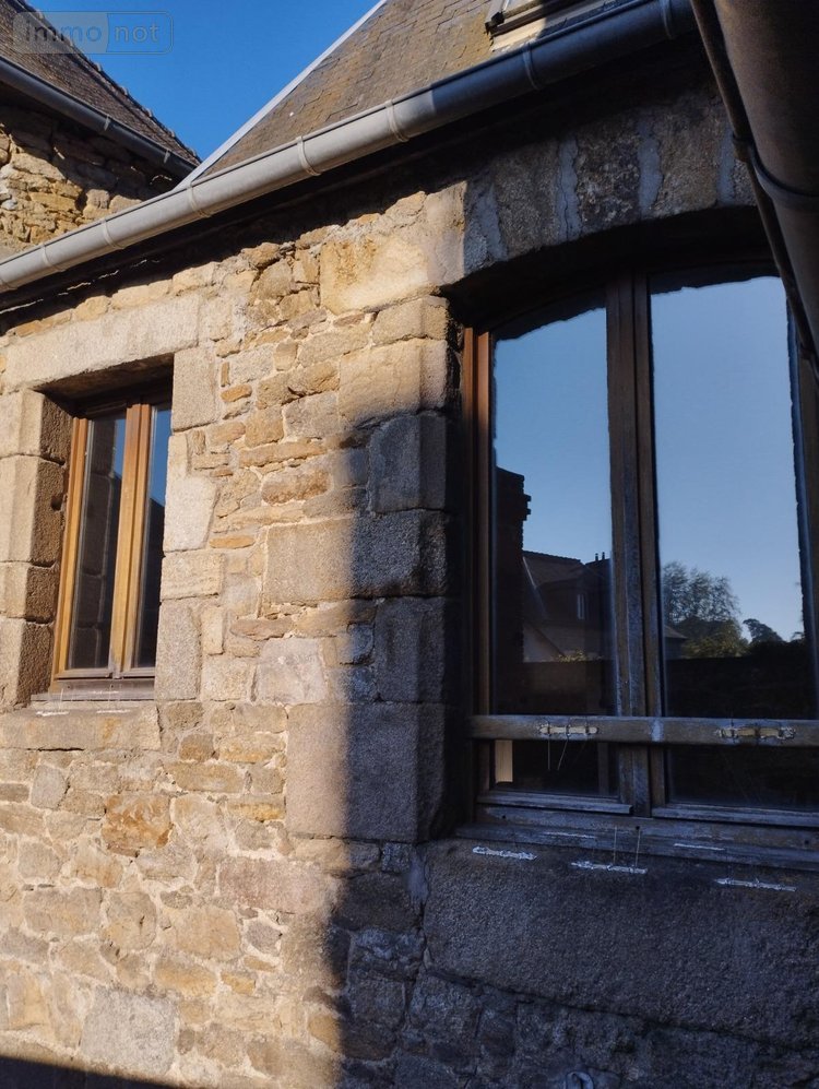 Appartement a vendre Guingamp 22200 Côtes-d'Armor 79 m2 5 pièces 127260 euros