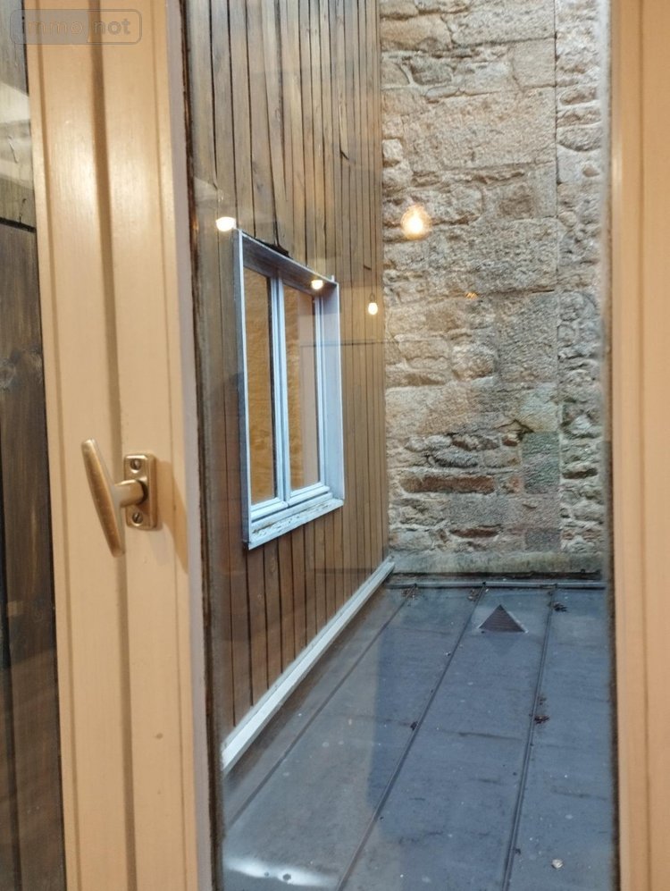 Appartement a vendre Guingamp 22200 Côtes-d'Armor 79 m2 5 pièces 127260 euros