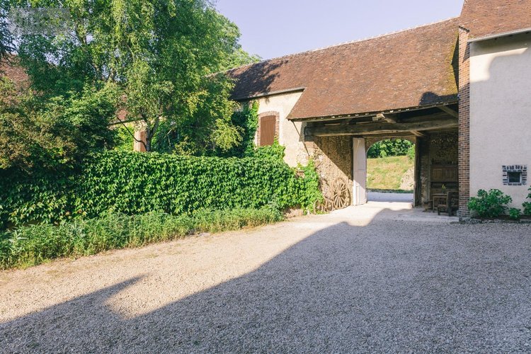 propriete a vendre Saint-Romain-le-Preux 89116 Yonne 610 m2 17 pièces 1500000 euros