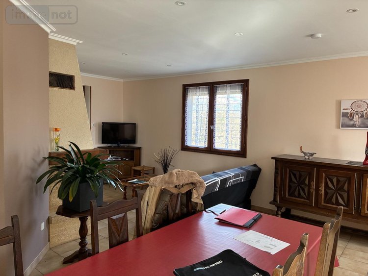 Maison a vendre Salles-Curan 12410 Aveyron 109 m2 7 pièces 198000 euros