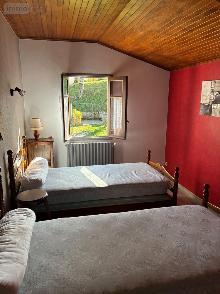 Maison a vendre Salles-Curan 12410 Aveyron 109 m2 7 pièces 180000 euros