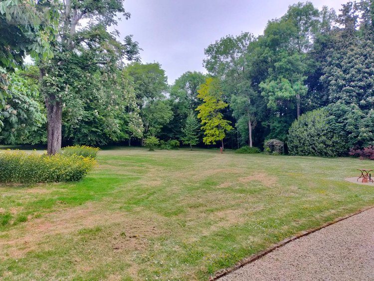 propriete a vendre Charny-Orée-de-Puisaye 89120 Yonne 300 m2 9 pièces 933840 euros