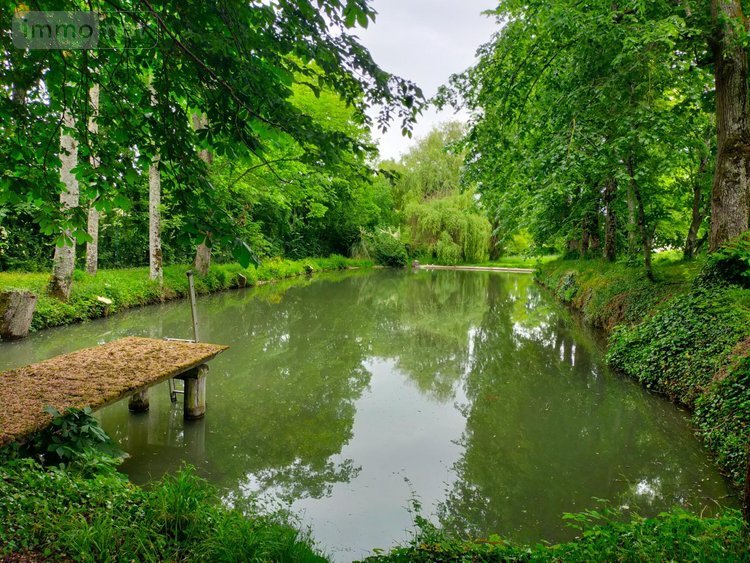 propriete a vendre Charny-Orée-de-Puisaye 89120 Yonne 300 m2 9 pièces 933840 euros