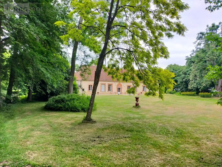 propriete a vendre Charny-Orée-de-Puisaye 89120 Yonne 300 m2 9 pièces 933840 euros