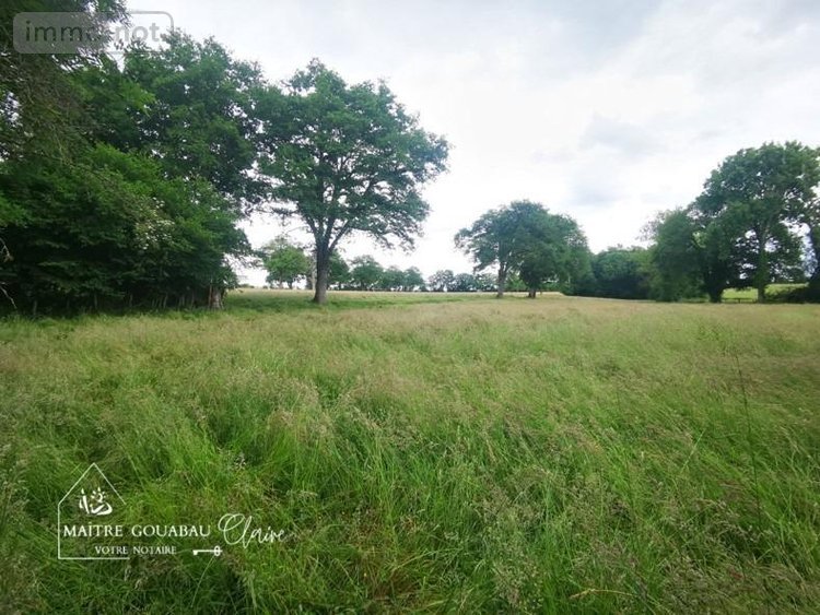 Bien agricole a vendre Loiron-Ruillé 53320 Mayenne  112350 euros