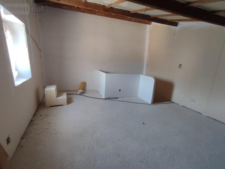 Maison a vendre Oraison 04700 Alpes-de-Haute-Provence 58 m2 3 pièces 88000 euros