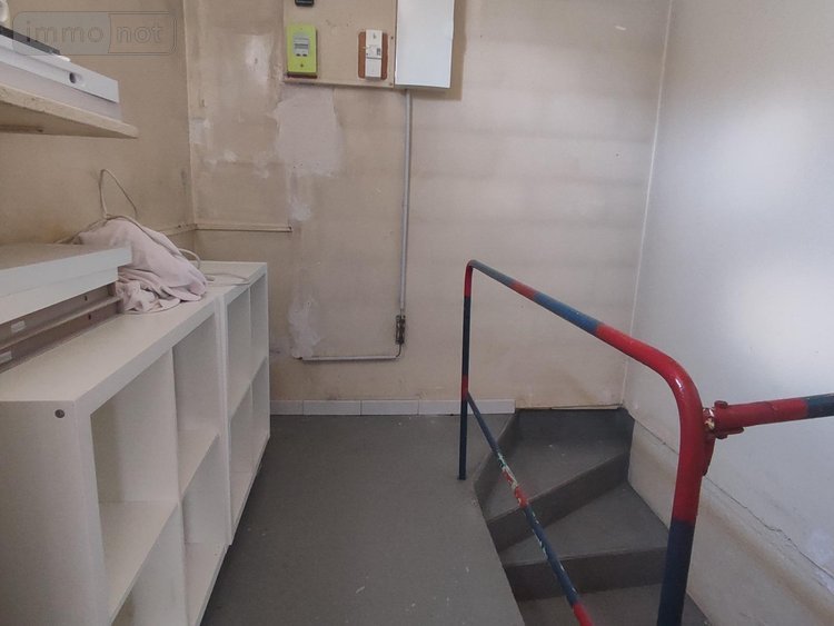 Location fonds et murs commerciaux Le Grand-Quevilly 76120 Seine-Maritime 44 m2  750 euros