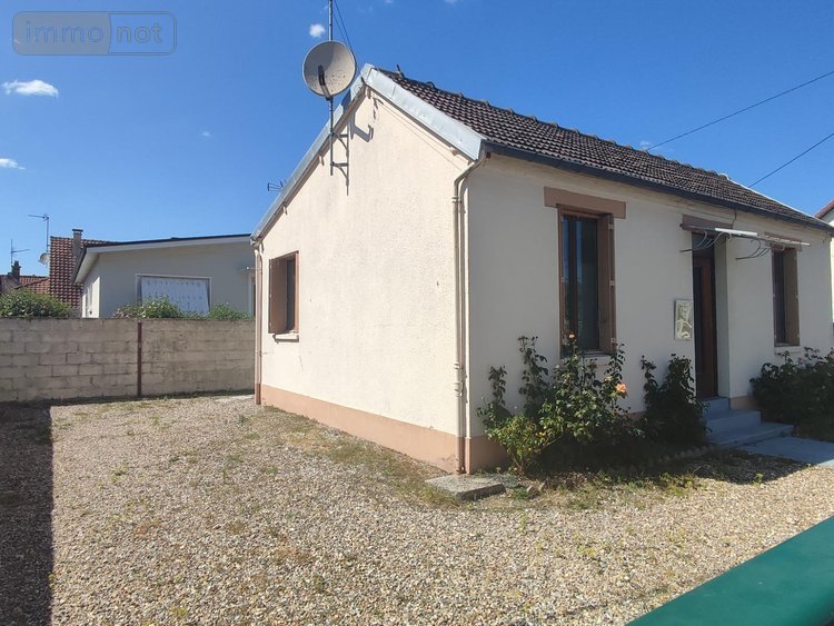 Location fonds et murs commerciaux Le Grand-Quevilly 76120 Seine-Maritime 44 m2  750 euros