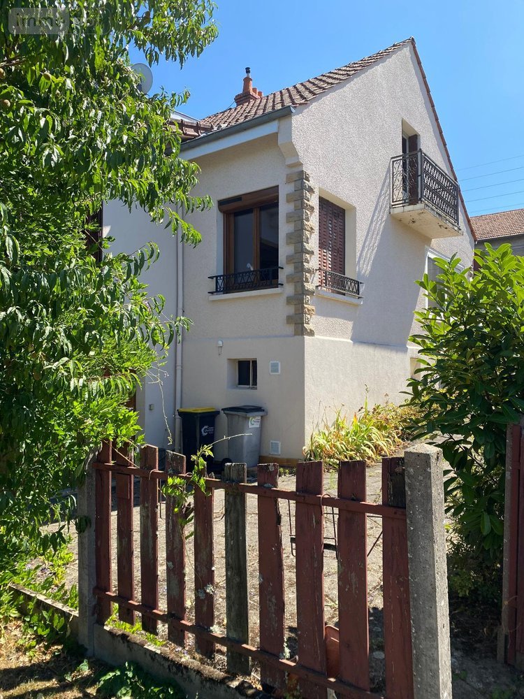 Maison a vendre Paray-le-Monial 71600 Saône-et-Loire 140 m2 5 pièces 115880 euros