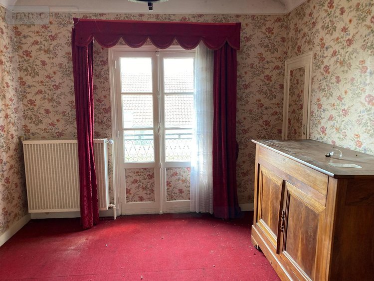 Maison a vendre Paray-le-Monial 71600 Saône-et-Loire 140 m2 5 pièces 115880 euros