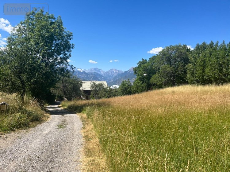 Terrain a batir a vendre Risoul 05600 Hautes-Alpes 532 m2  104000 euros