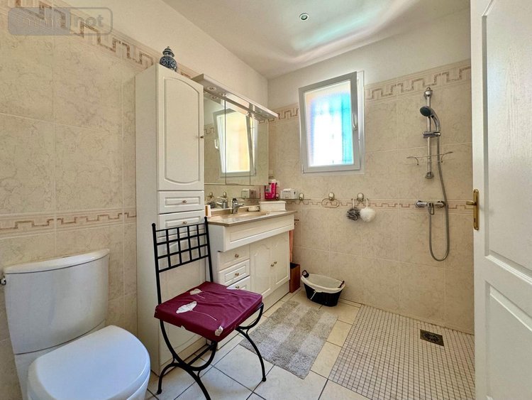 Maison a vendre Saint-Raphaël 83700 Var 205 m2 8 pièces 949000 euros