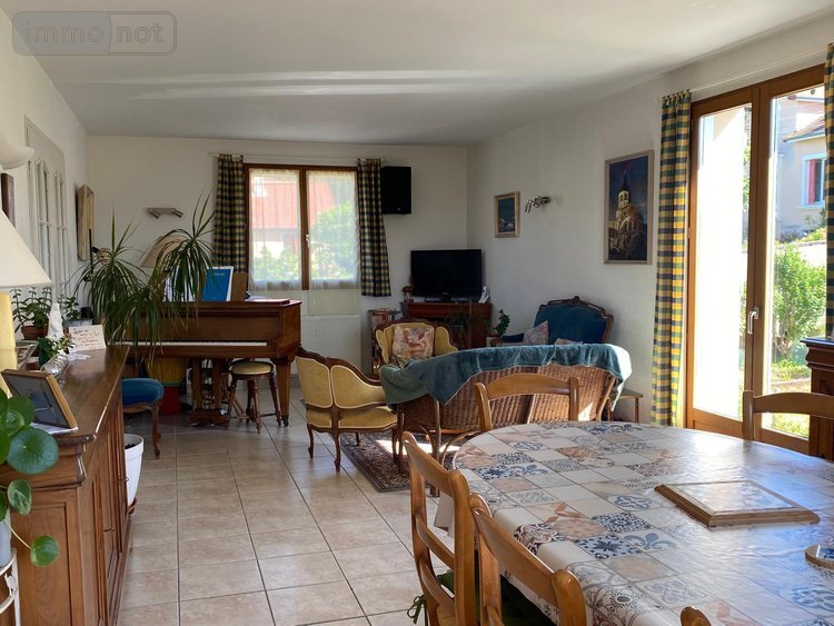 Maison a vendre Paray-le-Monial 71600 Saône-et-Loire 137 m2 9 pièces 252120 euros