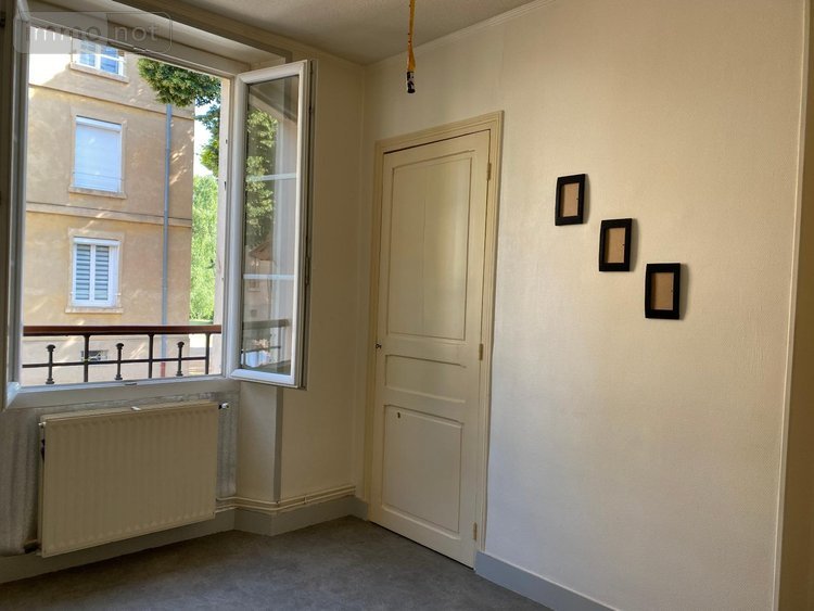 Appartement a vendre Paray-le-Monial 71600 Saône-et-Loire 184 m2 3 pièces 164088 euros