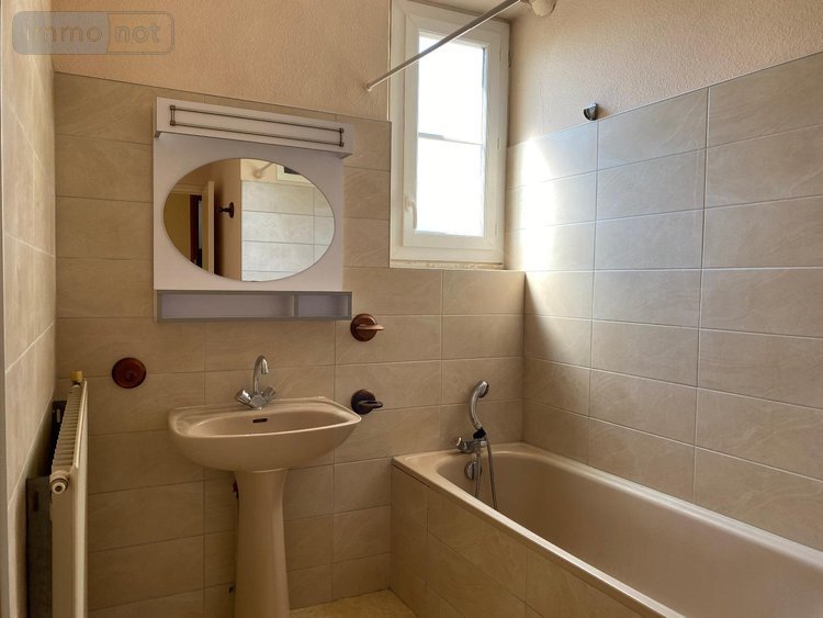 Appartement a vendre Paray-le-Monial 71600 Saône-et-Loire 184 m2 3 pièces 164088 euros