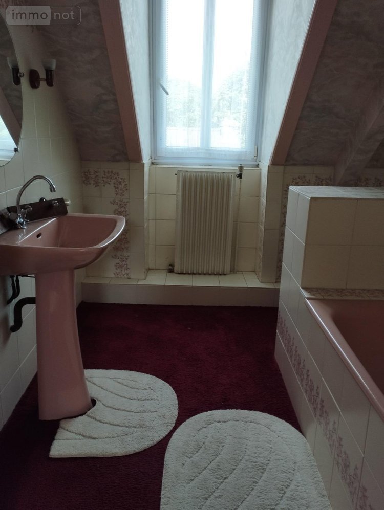 Maison a vendre Guingamp 22200 Côtes-d'Armor 167 m2 11 pièces 184450 euros