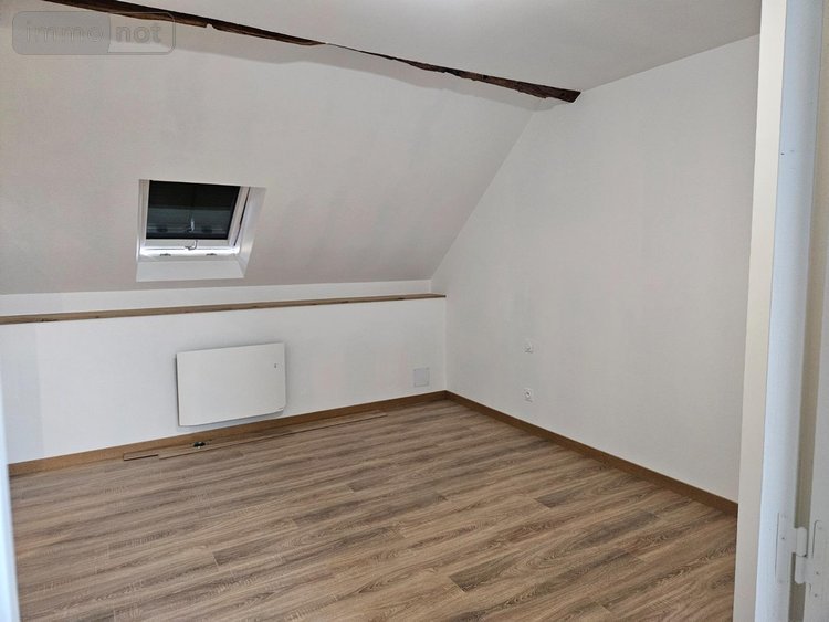 Location maison Sauvigny-le-Bois 89200 Yonne 151 m2 8 pièces 1300 euros